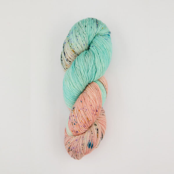 Coleccion Terra color Bonnie Blooms Symfonie Yarns REF VR2018